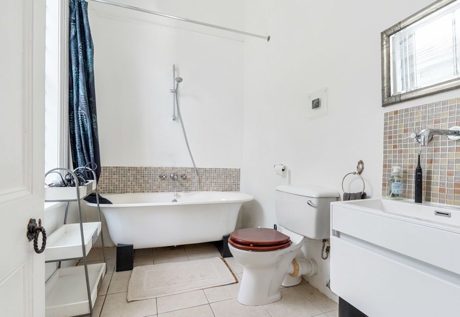 4 Bedroom Property for Sale in Gardens Western Cape